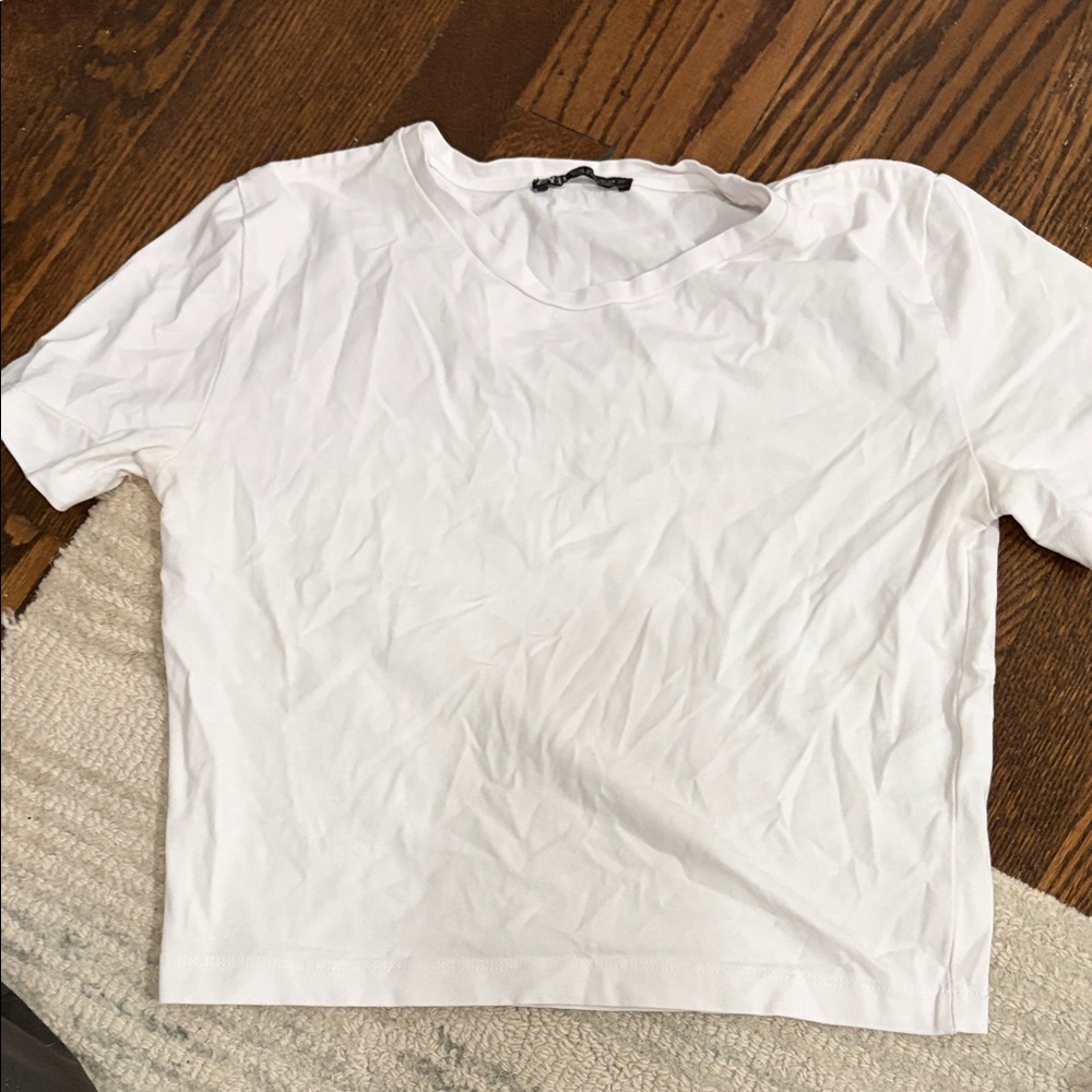 White Cropped T-Shirt